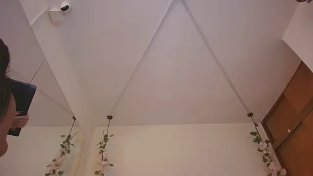 Shadya_ webcam