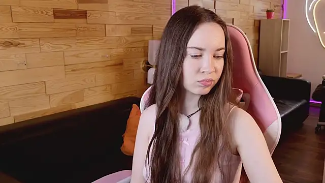 LilaMccoy webcam