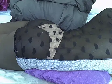 Black_Q webcam