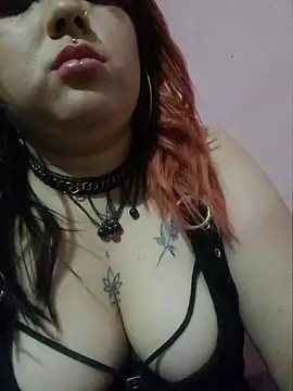 curvy_latina webcam