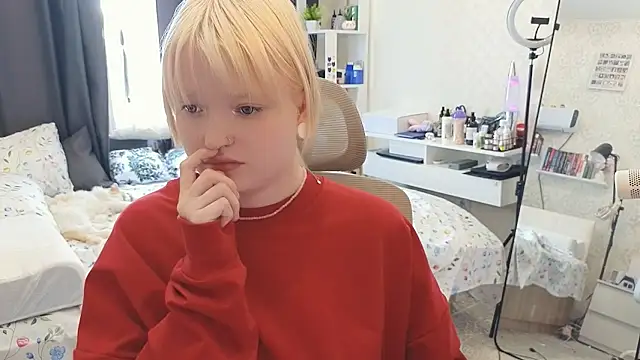 GlimmerGirl_ webcam