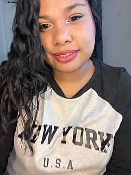 Rashell1_Queen webcam