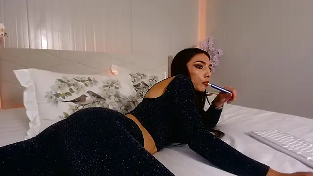MyaJenson webcam