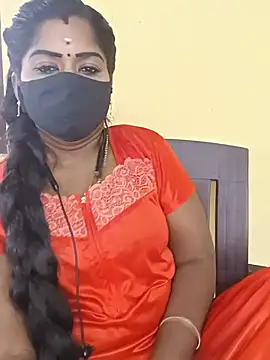 tamilammukuttyy live cam on StripChat