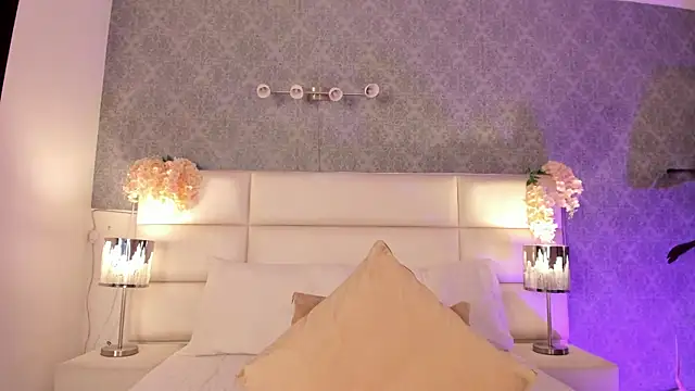 miadecker live cam on StripChat