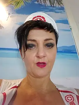 lucillabollente live cam on StripChat
