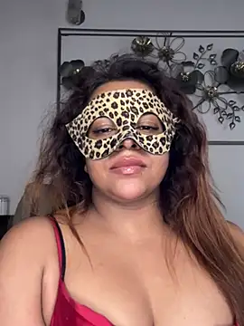 SLNatasha live cam on StripChat