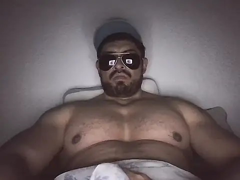 marcus002001 (Ask my age) - #beardy #brunettes #cam2cam #daddies #ejaculation #flashing #flexing #gays #gym-rats #latin #masturbation #mexican #middle-priced-privates #muscular #mustache #power-top #precum #small-audience #spanish-speaking #striptease #student