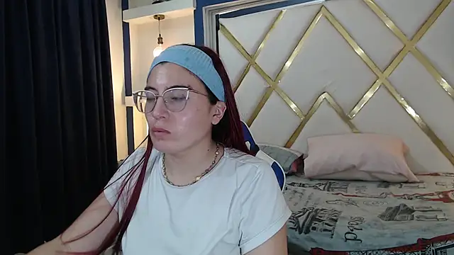 allison_mc live cam on StripChat