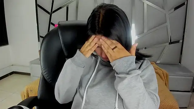 Catherinee69_x webcam