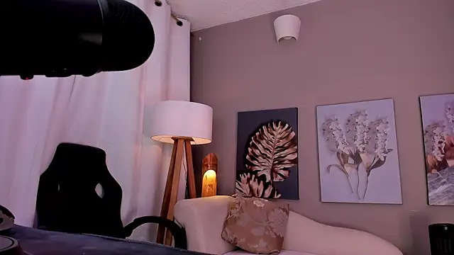 charlotte_bluee webcam