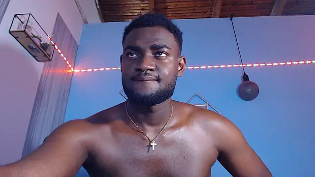 eebony_stallion live cam on StripChat