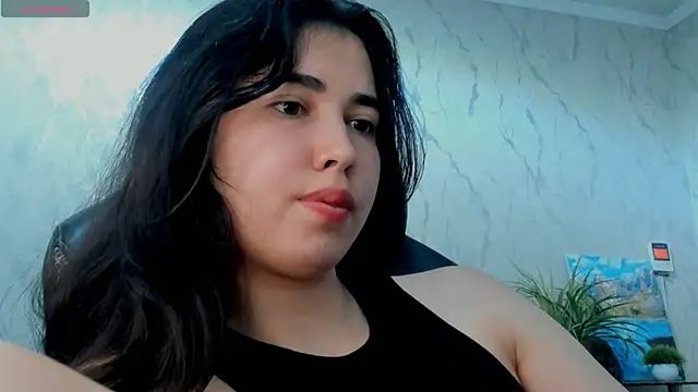 Diara_1an webcam