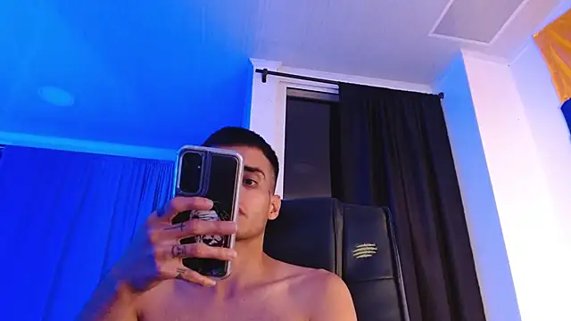 Bad_Boy_Carter69 live cam on StripChat