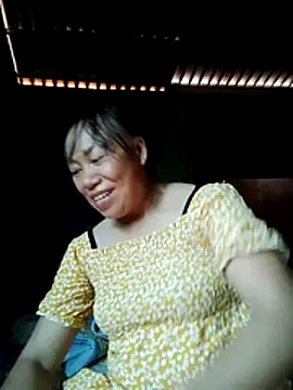 Moon_squirtt webcam
