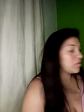 SalmaParis_Lm webcam