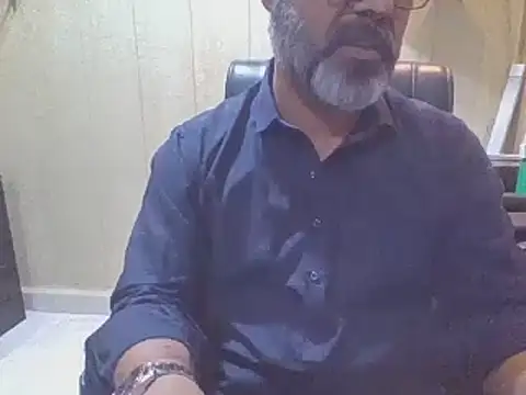 hairymaster95 live cam on StripChat