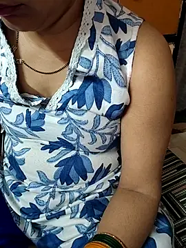 O_My_GoodnesS webcam