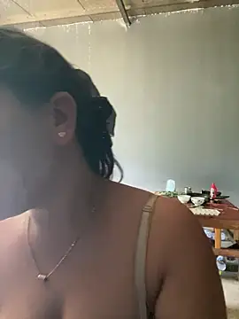 Suki-love live cam on StripChat