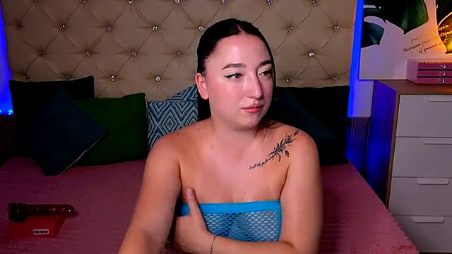 AVA_MAXIMUS live cam on StripChat