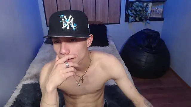 Yao_23 webcam