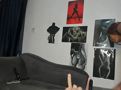 tinydolll webcam