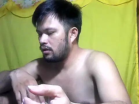 hairyhottestpinoyhandsome (M young) - FOR FOOD