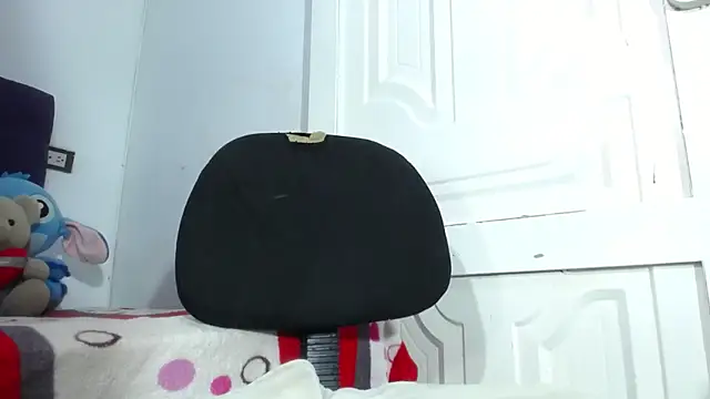 Squirter_pussybomb webcam