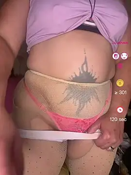 PichyPrettyPussy webcam