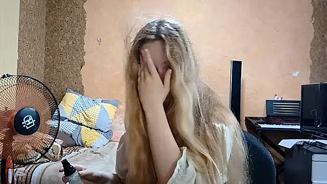 KateVibe_01 live cam on StripChat