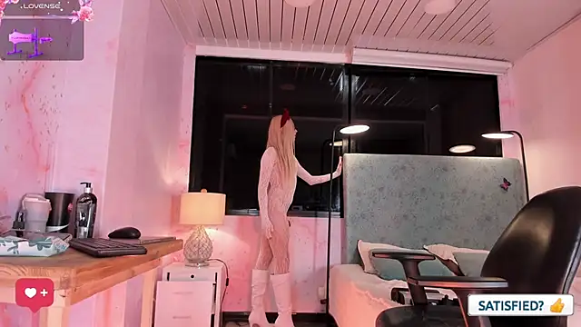 JESSI_NAOMI webcam
