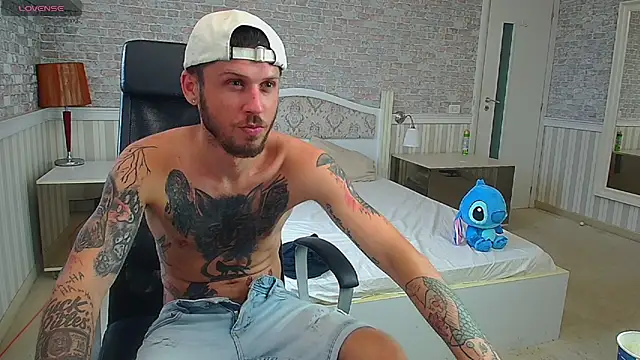 JonahShaw webcam