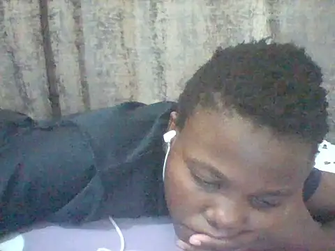 tina_2030 webcam