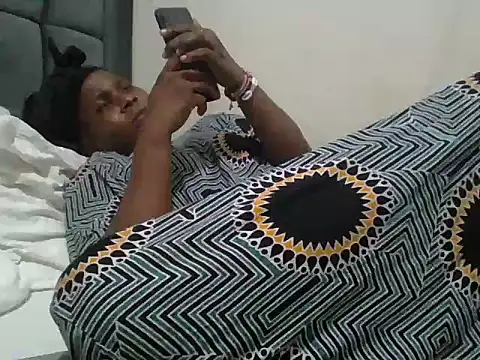 yummyyychocolate webcam