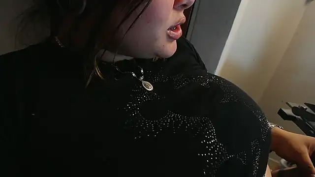 Penelope_Tits webcam