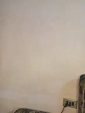 Nada_Oh live cam on StripChat