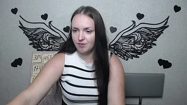 IsabelBlackberry live cam on StripChat