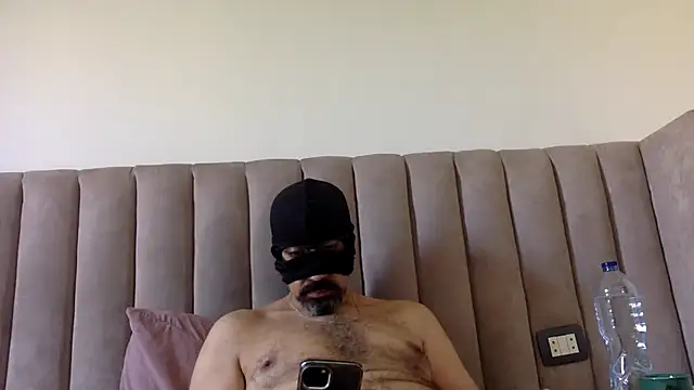 CaiBull webcam