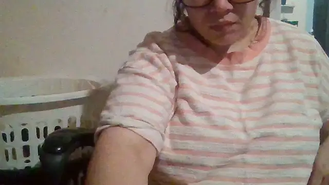bellakay19 webcam