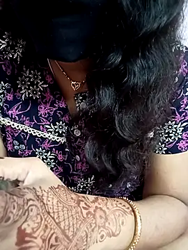 Ammu14399 live cam on StripChat