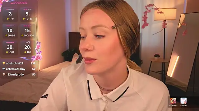EvaHamilton live cam on StripChat