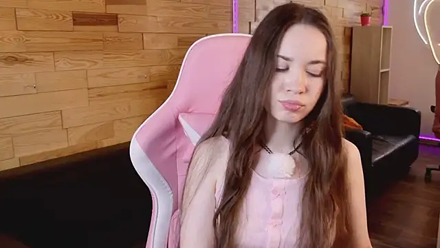 LilaMccoy webcam