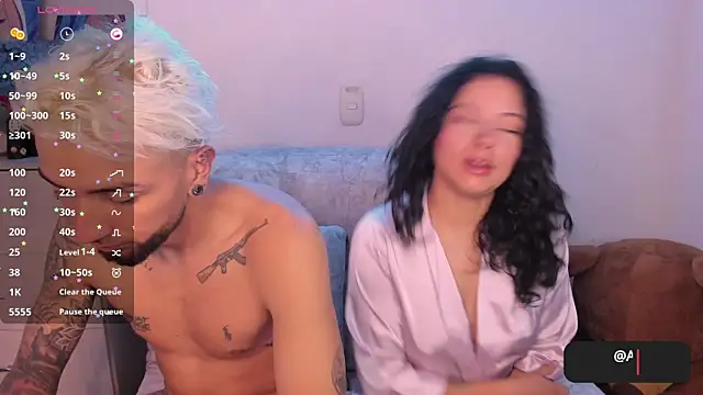 couplevibes_ live cam on StripChat