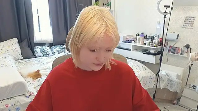 GlimmerGirl_ live cam on StripChat