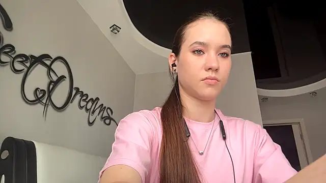 NichellePrueter live cam on StripChat
