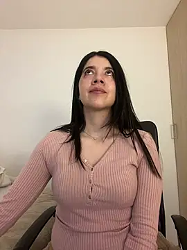 saori_10 live cam on StripChat