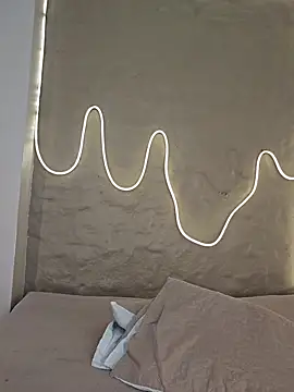 Aida_moreno live sex cam