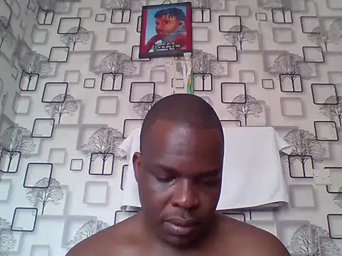 Chumba_001 live cam on StripChat