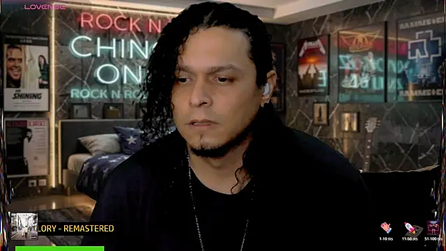 chino_roz webcam