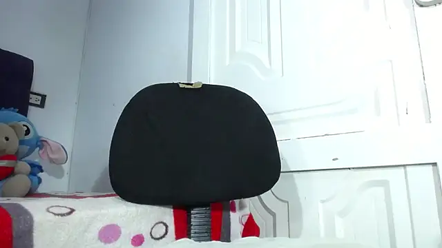 Squirter_pussybomb webcam